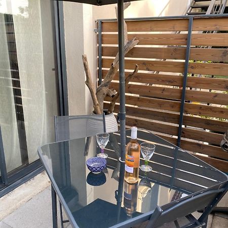 Superbe appartement, à proximité du centre d'Arlés Exterior foto