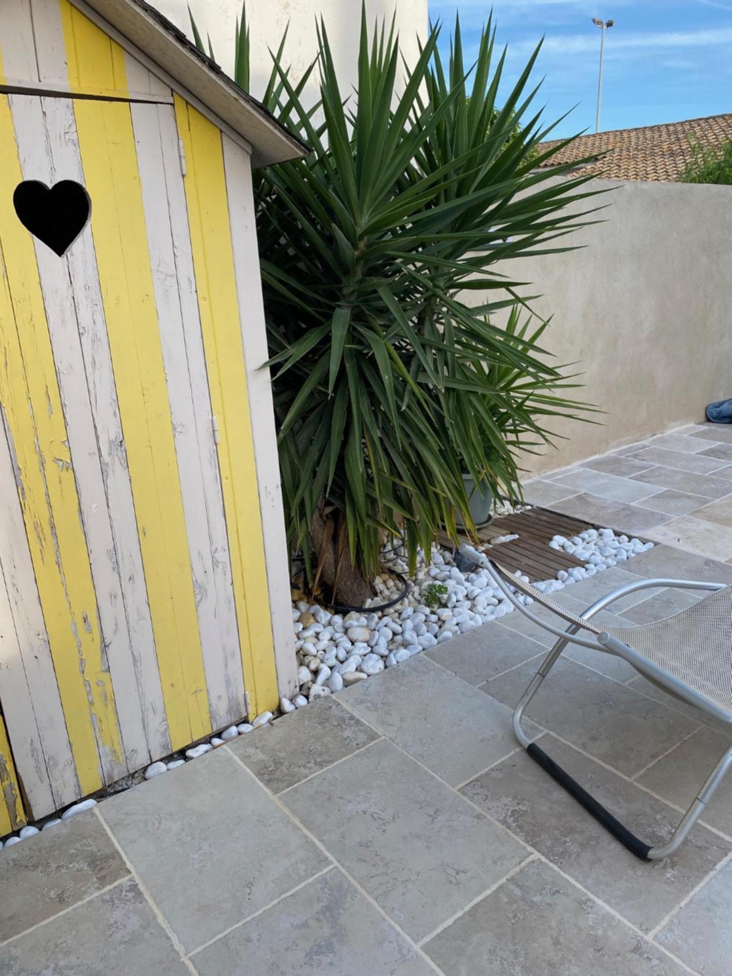 Superbe appartement, à proximité du centre d'Arlés Exterior foto