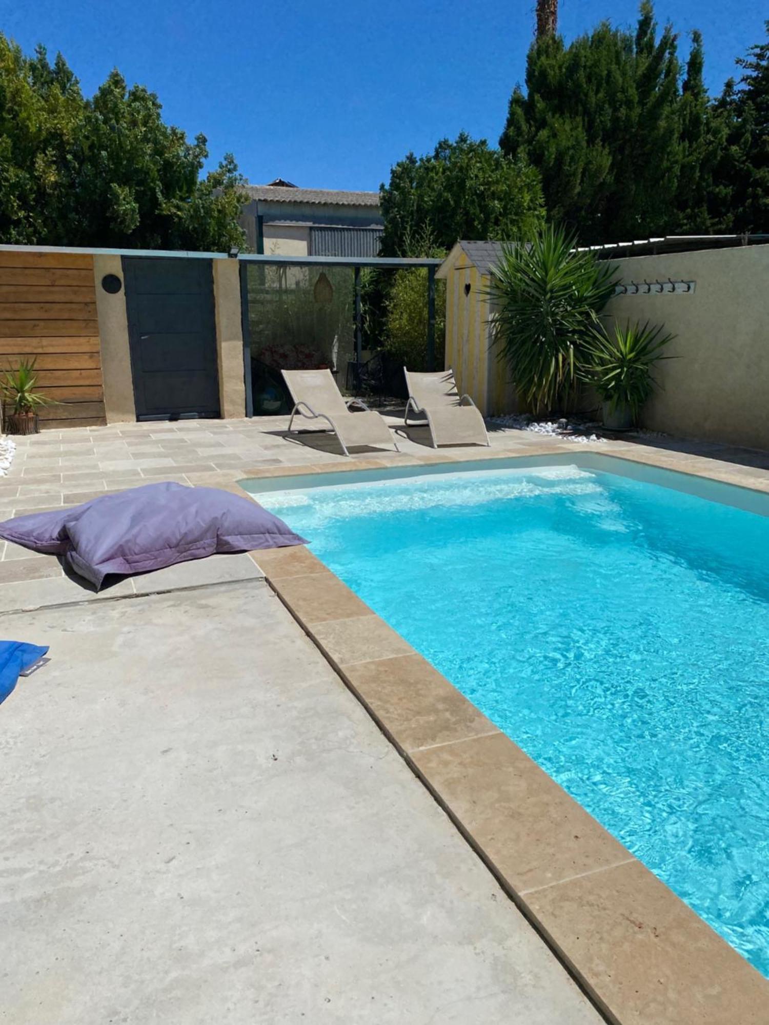Superbe appartement, à proximité du centre d'Arlés Exterior foto